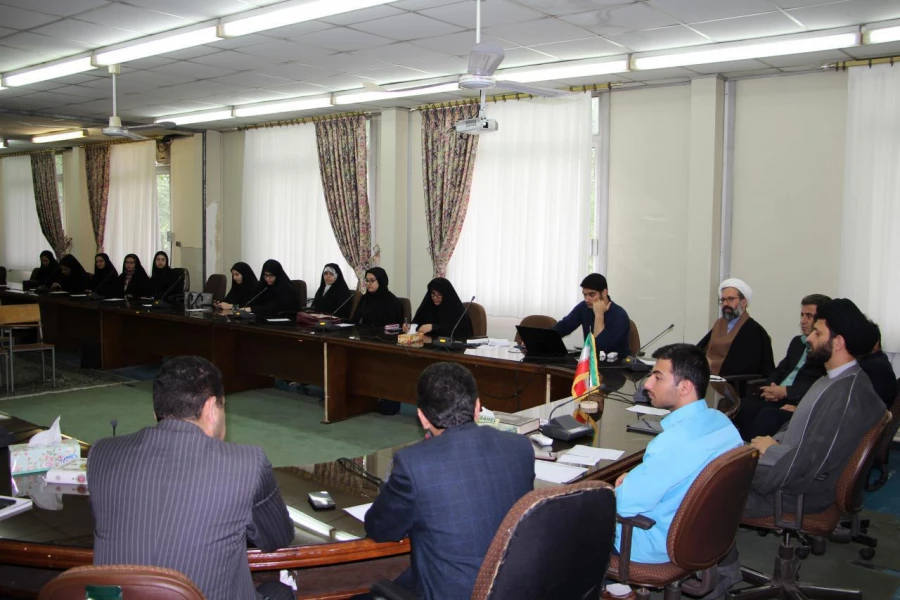 برگزاری میز گرد تخصصی معیار های ازدواج و انتخاب همسر