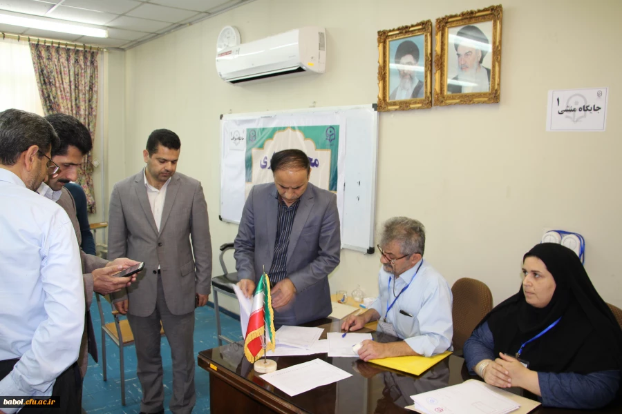 بازدید سرپرست محترم امور پردیس های استان مازندران از برگزاری آزمون پایان ترم مرکز بابل 2