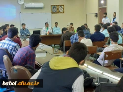 کانون هلال احمر مرکز برگزار نمود:
همایش دنیایی در انتظار صلح 2