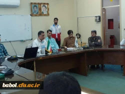 کانون هلال احمر مرکز برگزار نمود:
همایش دنیایی در انتظار صلح 5