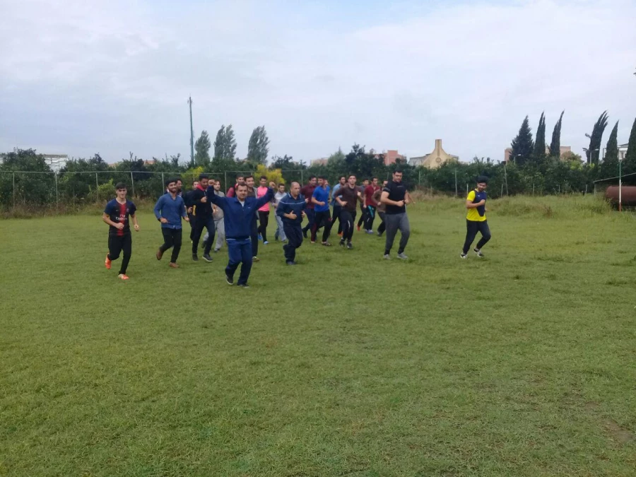 به مناسبت گرامیداشت هفته تربیت بدنی برگزار گردید:
انجام برنامه های متنوع ورزشی با حضور مسئولان و دانشجو معلمان 6