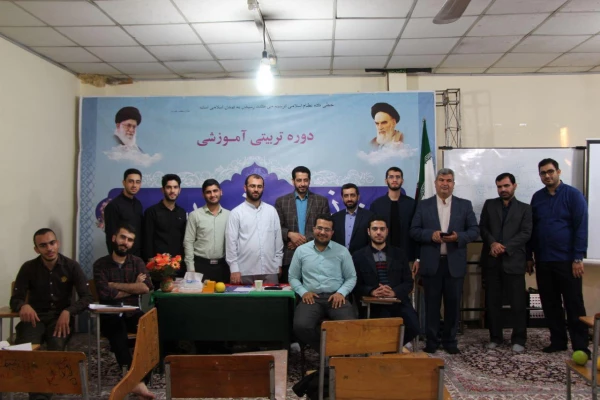 بسیج دانشجویی دانشگاه فرهنگیان مازندران برگزار نمود:
دوره تربیتی -آموزشی فانوس تربیت  6