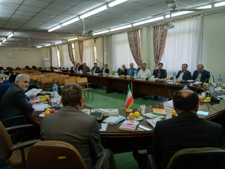 کارگاه تخصصی چگونگی تدوین کتب درسی دانشگاه در مرکز بابل برگزار گردید. 4