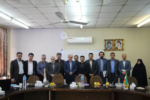 کارگاه تخصصی چگونگی تدوین کتب درسی دانشگاه در مرکز بابل برگزار گردید. 10