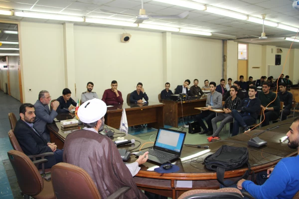 ویژه برنامه بیعت با امام عصر (عج) در سالن کنفرانس مرکز برگزار گردید 2