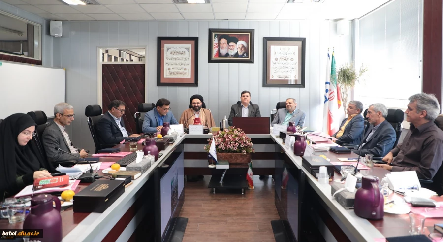 با حضور دکتر خنیفر برگزار شد:
تشریح دستاوردها و آسیب شناسی برنامه های راهپیمایی اربعین دانشگاه فرهنگیان 2