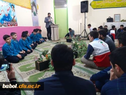 بسیج دانشجویی و کانون قران برگزار نمود:
محفل انس با قرآن 2