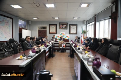 معاون پژوهش و فناوری دانشگاه در نشست ویدئو کنفرانسی بزرگداشت مراسم هفته کتاب:
خوانندۀ کنشگر، بر متن خوانده شده تأثیر می ­گذارد