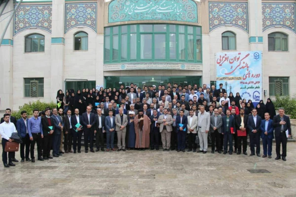  حضور دبیر شورای صنفی مرکز آقای رضا ابراهیم زاده در همایش  دبیران شورای صنفی دانشگاه های فرهنگیان کشور  2
