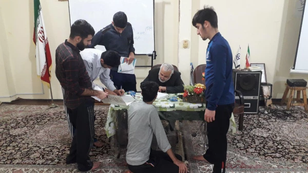 برگزاری سلسله جلسات آموزش خط با حضور استاد فرضی  3