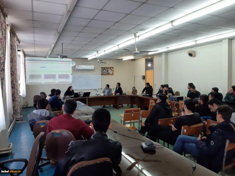  برگزاری کارگاه آشنایی با مفاهیم بورس به منظور ترویج فرهنگ کار جهادی و حمایت از تولید ملی  3