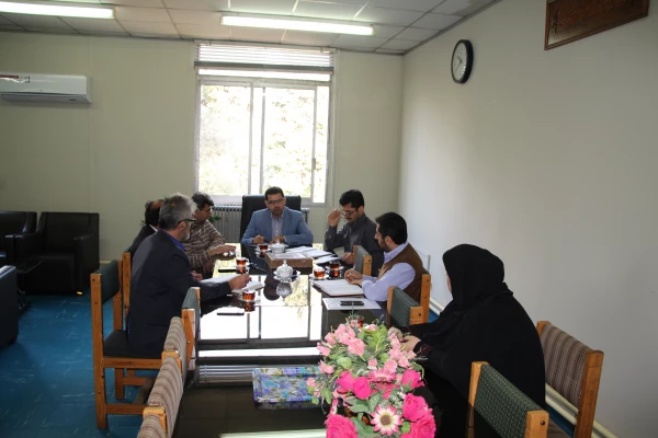 جلسه کمیته آموزش و پژوهش مرکز  2