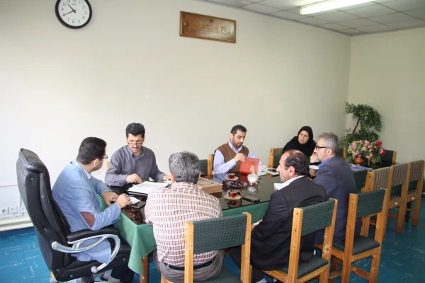 جلسه کمیته آموزش و پژوهش مرکز  5