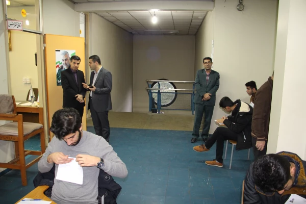 بازدید رئیس دانشگاه فر هنگیان استان جناب آقای دکتر اسلامی راد  از فرآیند برگزاری امتحانات پایان ترم  مرکز بابل  8