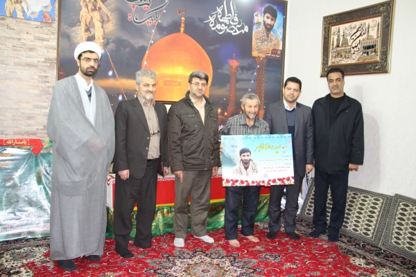 دیدار با خانواده شهید سید  رضا طاهر از شهدای مدافع حرم خان طومان 5