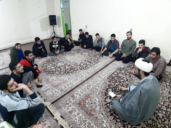 سلسله جلسات آموزش قرآن به همت کانون نماز و نیایش با همکاری هیئت رهروان ولایت مرکز  5