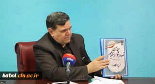 دکتر خنیفر در گفتگو با خبرگزاری میزان:
طرح 10031 با هدف استفاده از  امکانات علمی، آموزشی، فرهنگی مراکز استان ها، کاهش هزینه ها و تعاطی استاد