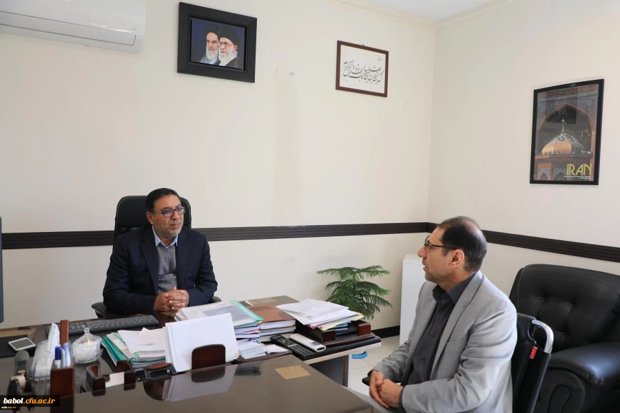 همزمان با شیوع بیماری کرونا ویروس (کووید۱۹ )؛
سخنگوی ستاد پیشگیری از بیماری کرونا در مصاحبه با روابط عمومی دانشگاه به تشریح اهداف، برنامه ها، چگونگی پیشگیری و کنترل بیماری کرونا پرداخت
 2