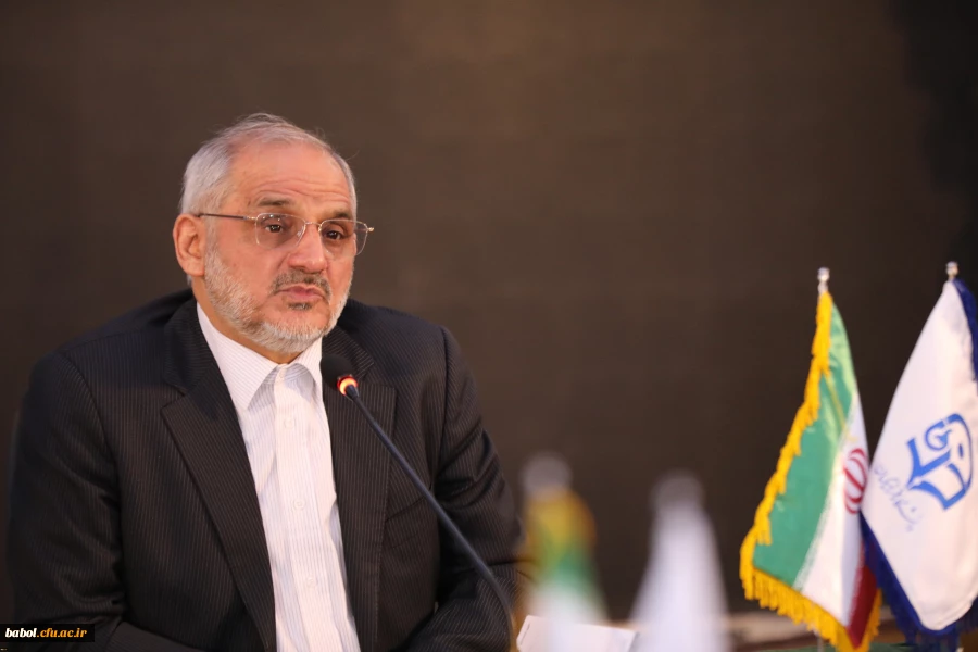 وزیر آموزش و پرورش در گفت وگو با باشگاه خبرنگاران جوان:
موضوع افزایش سقف سنی ورود به دانشگاه فرهنگیان بررسی می شود 2