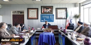 دکتر خنیفر در جلسه رونمایی از برنامه جامع توانمندسازی پژوهشی:
تدوین برنامه جامع توانمندسازی پژوهشی اعضاء هیات علمی اقدام بسیار ارزشمندی است و امیدواریم در ارتقاء شاخص علمی دانشگاه موثر واقع شود