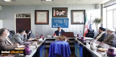 دکتر خنیفر در جلسه رونمایی از برنامه جامع توانمندسازی پژوهشی:
تدوین برنامه جامع توانمندسازی پژوهشی اعضاء هیات علمی اقدام بسیار ارزشمندی است و امیدواریم در ارتقاء شاخص علمی دانشگاه موثر واقع شود