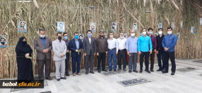 همزمان با هفته دفاع مقدس صورت پذیرفت  :
آئین غبار روبی و تجدید پیمان با شهدا و امام شهدا 